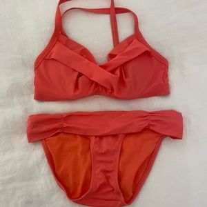 Athleta Twister Bikini Top w/ Gather bottom size 34 B/C and S